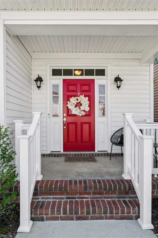 1012 Chartwell Dr, Newport News, VA 23608 - entrance to property with a porch
