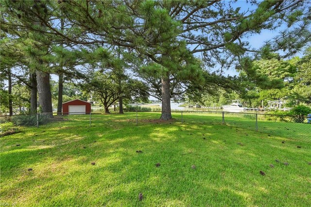8084 Lynnbrook Dr, Norfolk, VA 23518 - view of yard with a detached garage