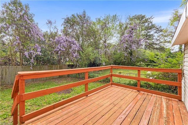 2916 Somme Ave, Norfolk, VA 23509 - wooden deck with fence