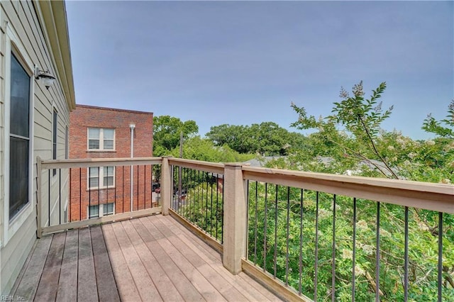 810 W Princess Anne Rd Unit 401, Norfolk, VA 23517 - view of wooden terrace