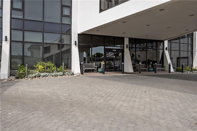 view of exterior entry
