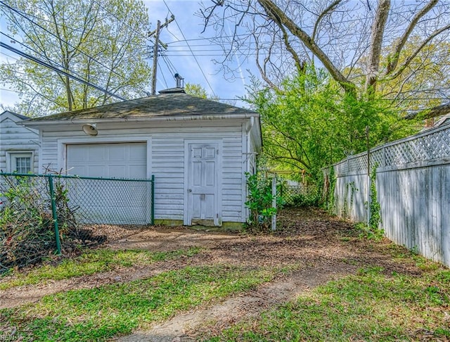 217 Hurley Ave, Newport News, VA 23601 - garage featuring fence