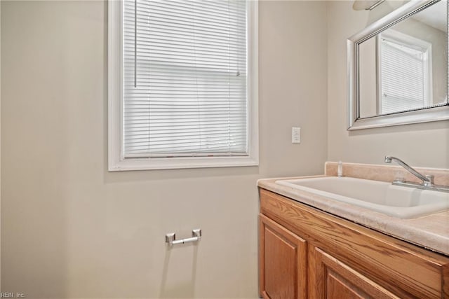 943 Tabb Lakes Dr, Yorktown, VA 23693 - bathroom with vanity