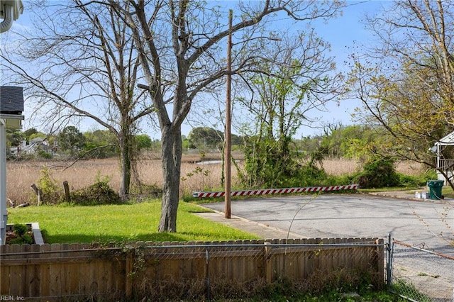 139 Ash Ave, Newport News, VA 23607 - view of yard featuring fence