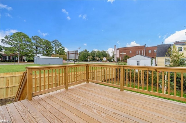 731 33rd St, Newport News, VA 23607 - wooden deck featuring fence