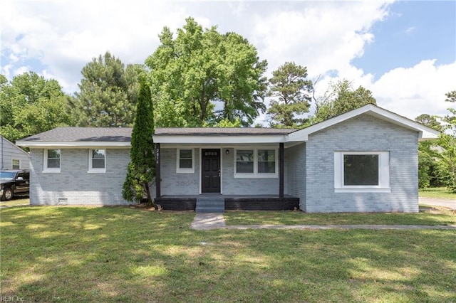 single story home with crawl space, a front lawn, and brick siding