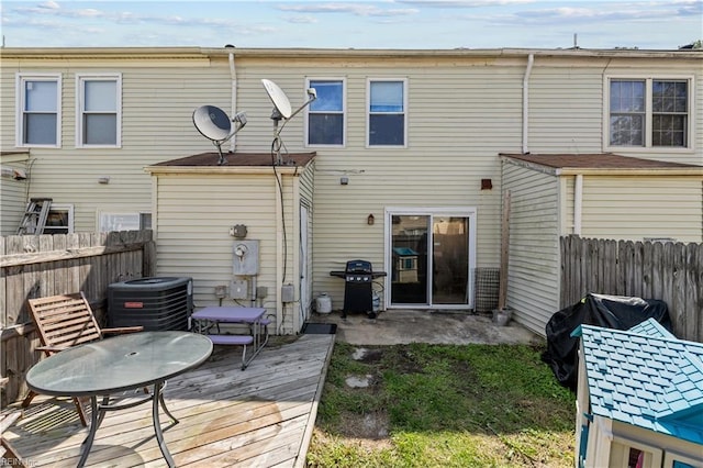 1206 Mabry Mill Pl, Chesapeake, VA 23320 - rear view of property featuring a deck, fence, and central AC unit