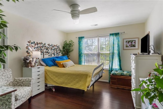 106 Elm Tree Ct, Suffolk, VA 23435 - bedroom featuring visible vents, a ceiling fan, and hardwood / wood-style flooring