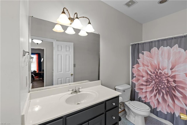 bathroom with toilet, vanity, a shower with shower curtain, and visible vents