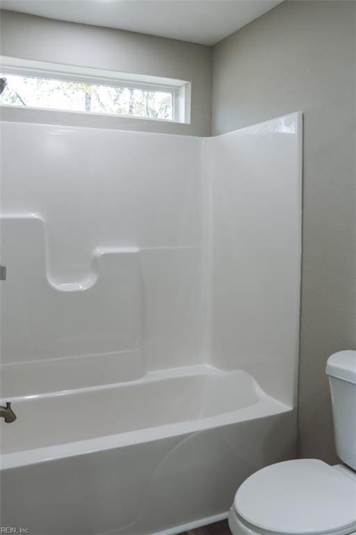 404 Hogart St, Franklin, VA 23851 - bathroom featuring toilet
