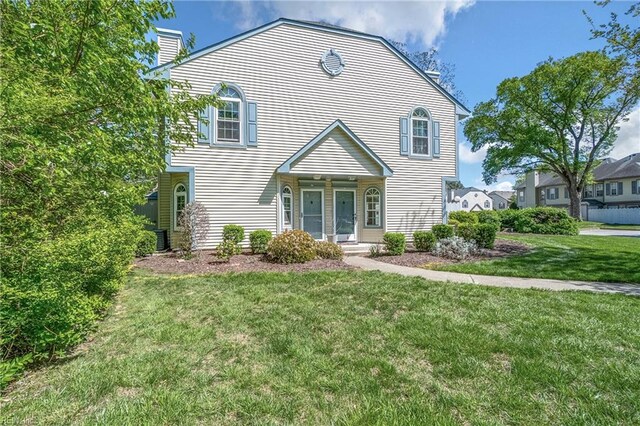 5201 Bardith Cir, Virginia Beach, VA 23455 - view of front of property featuring a front lawn and a chimney