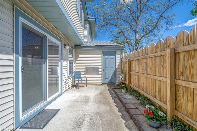 5201 Bardith Cir, Virginia Beach, VA 23455 - view of patio with fence