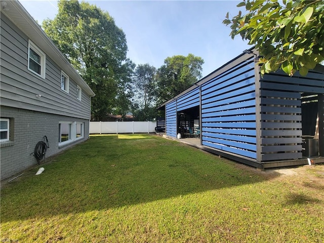 7045 Doummar Dr, Norfolk, VA 23518 - view of yard