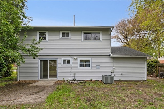 423 Galveston Ct, Hampton, VA 23669 - rear view of property featuring central AC