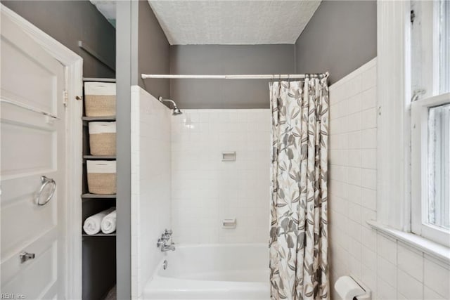 3716 Colonial Ave, Norfolk, VA 23508 - bathroom with shower / bathtub combination with curtain and a textured ceiling