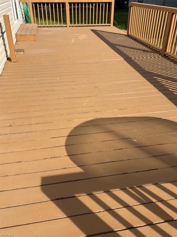 1839 Brookwood Rd, Norfolk, VA 23518 - view of wooden deck
