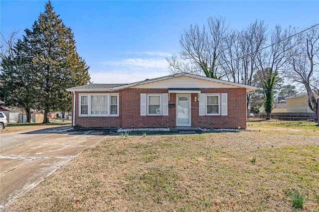 114 Jenness Ln, Newport News, VA 23602
