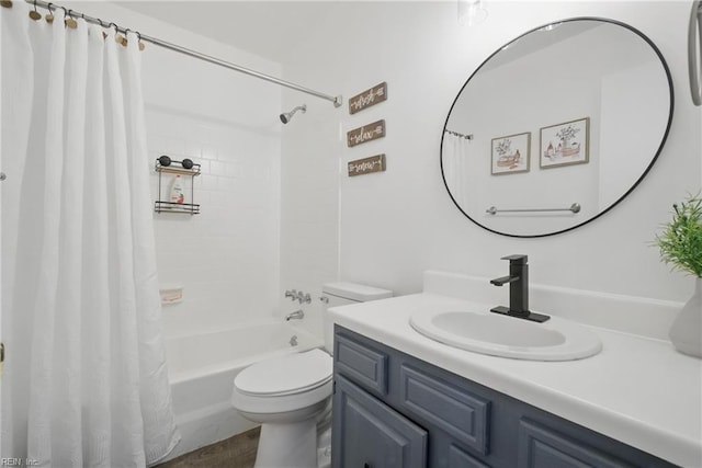 bathroom with toilet, vanity, and shower / tub combo