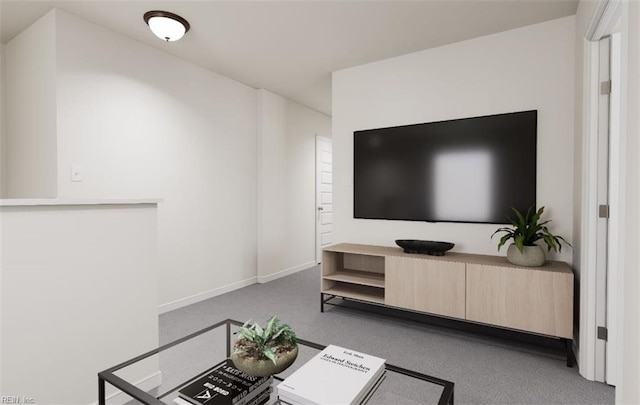 living area with carpet floors and baseboards