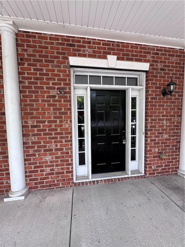 35 Miles Cary Mews, Hampton, VA 23669 - entrance to property with brick siding