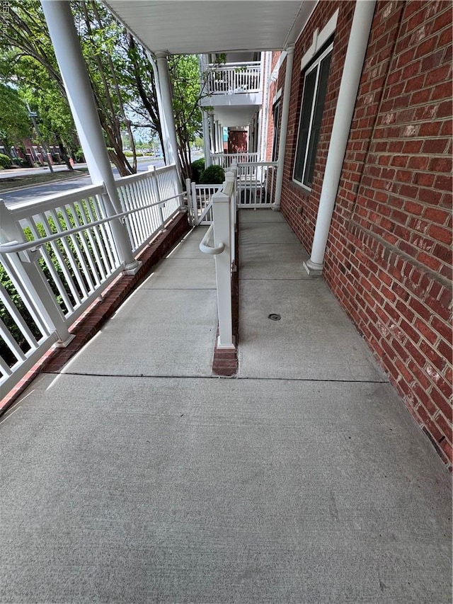 35 Miles Cary Mews, Hampton, VA 23669 - view of patio / terrace with a porch