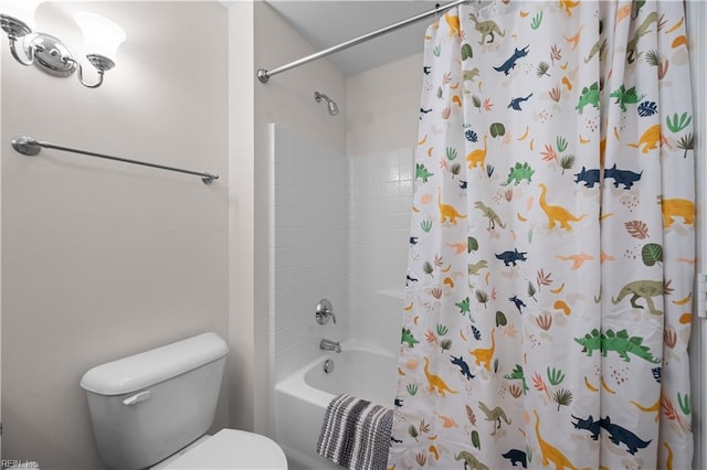 full bathroom featuring toilet and shower / bathtub combination with curtain
