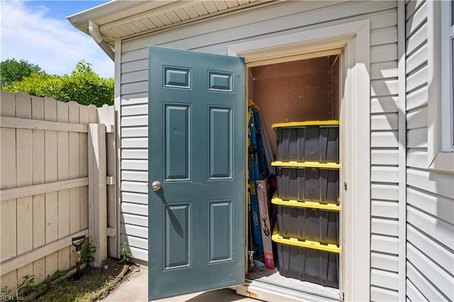 exterior space featuring fence