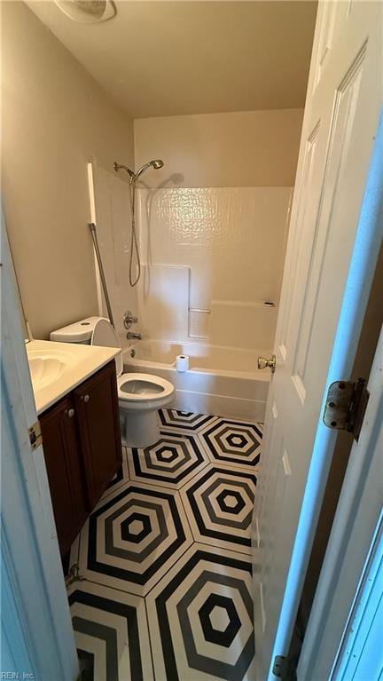 full bath with shower / bathing tub combination, vanity, and toilet