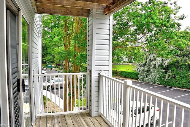 balcony featuring a porch