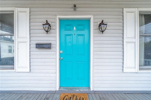 view of property entrance