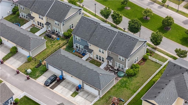 drone / aerial view featuring a residential view