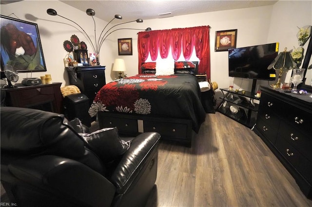 820 Pine Tree Ct, Newport News, VA 23608 - bedroom featuring wood finished floors
