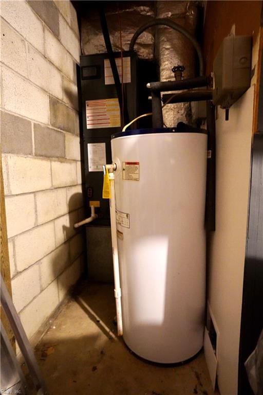 820 Pine Tree Ct, Newport News, VA 23608 - utility room featuring gas water heater
