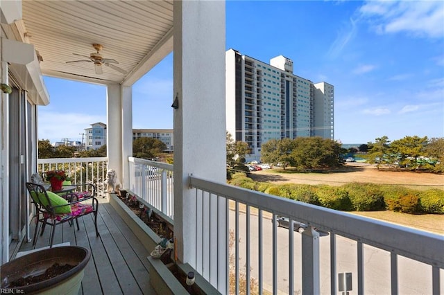 balcony with a ceiling fan