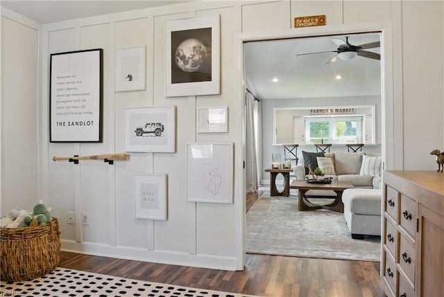 interior space featuring dark wood-style flooring, ceiling fan, and recessed lighting