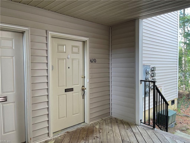 view of entrance to property