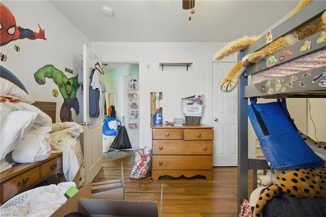 422 New London Pl, Virginia Beach, VA 23454 - bedroom with a ceiling fan and wood finished floors