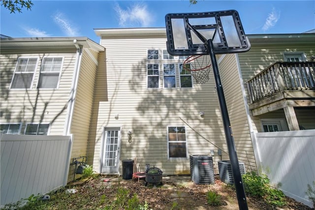 422 New London Pl, Virginia Beach, VA 23454 - rear view of house with central AC unit and fence