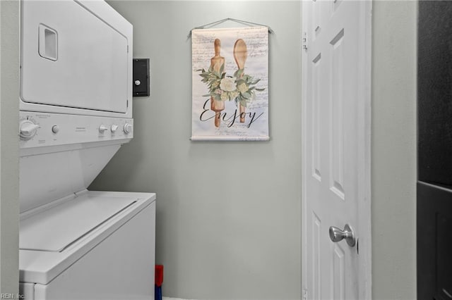 403 Harbour Pt Unit 305, Virginia Beach, VA 23451 - laundry area featuring stacked washer / drying machine and laundry area