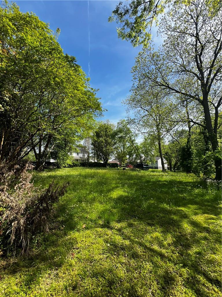 105 Prentiss Ln, Hampton, VA 23669