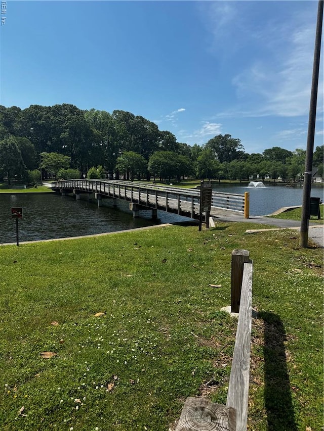 1421 Hull St, Chesapeake, VA 23324
