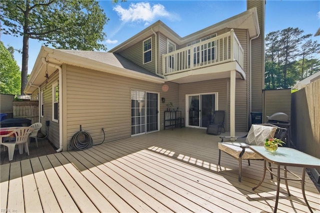 deck featuring fence