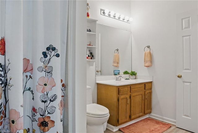 full bathroom with vanity, toilet, and a shower with curtain