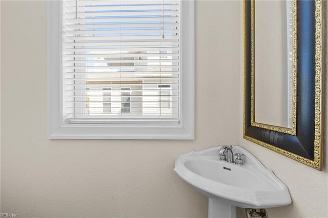 8506 Atlantic Ave Unit B, Virginia Beach, VA 23451 - bathroom with a sink