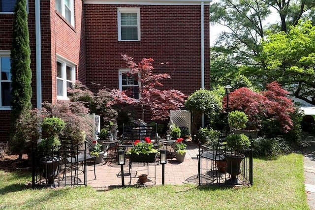 8562 Executive Dr Unit B2, Norfolk, VA 23503 - exterior space featuring a patio