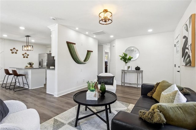 9 W Bayberry Ct, Hampton, VA 23669 - living area with visible vents, an inviting chandelier, baseboards, recessed lighting, and dark wood finished floors