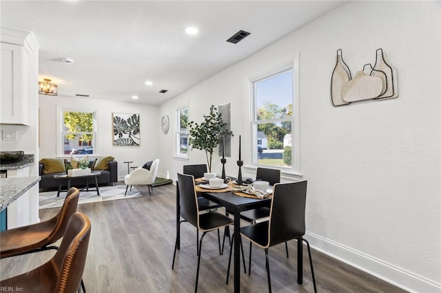 9 W Bayberry Ct, Hampton, VA 23669 - dining area featuring a wealth of natural light, dark wood-style flooring, and visible vents