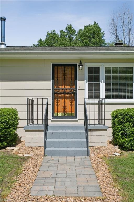 view of property entrance