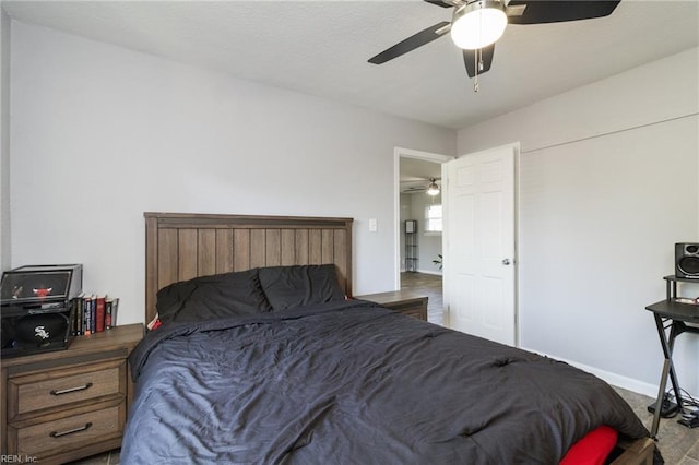 bedroom featuring a ceiling fan