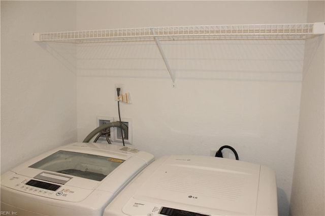 2552 Fieldsway Dr, Chesapeake, VA 23320 - clothes washing area with independent washer and dryer and laundry area